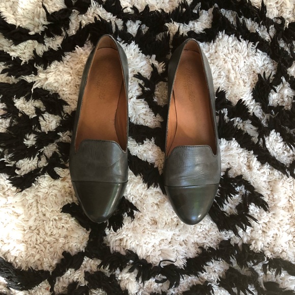 Madewell Shoes - Madewell leather loafers sz 8
